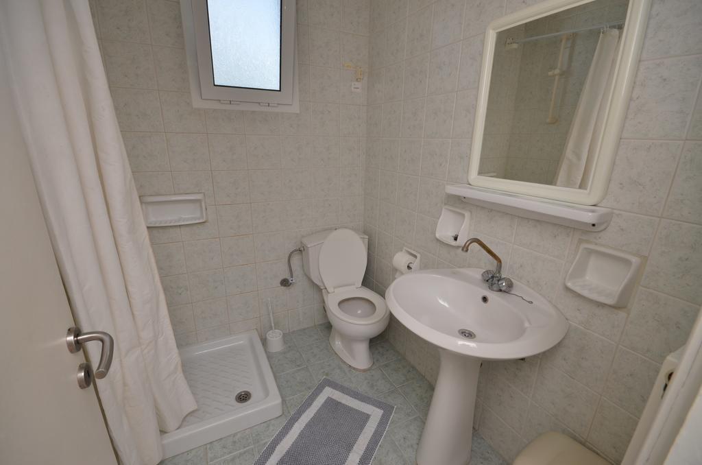 إيبسوس Sunrise Hotel Apartments الغرفة الصورة