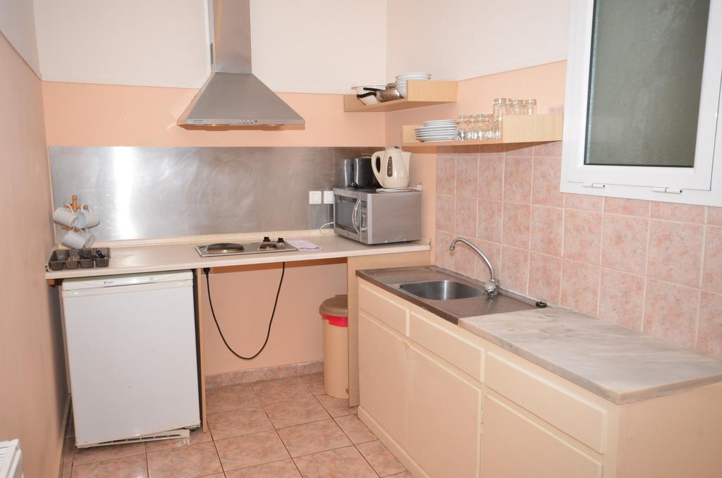 إيبسوس Sunrise Hotel Apartments الغرفة الصورة